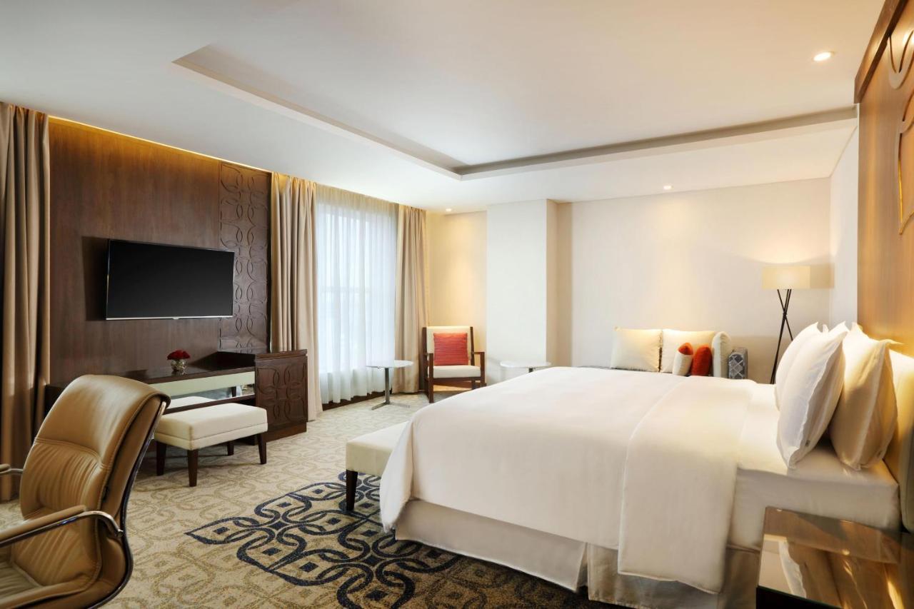 Four Points By Sheraton Макасар Экстерьер фото