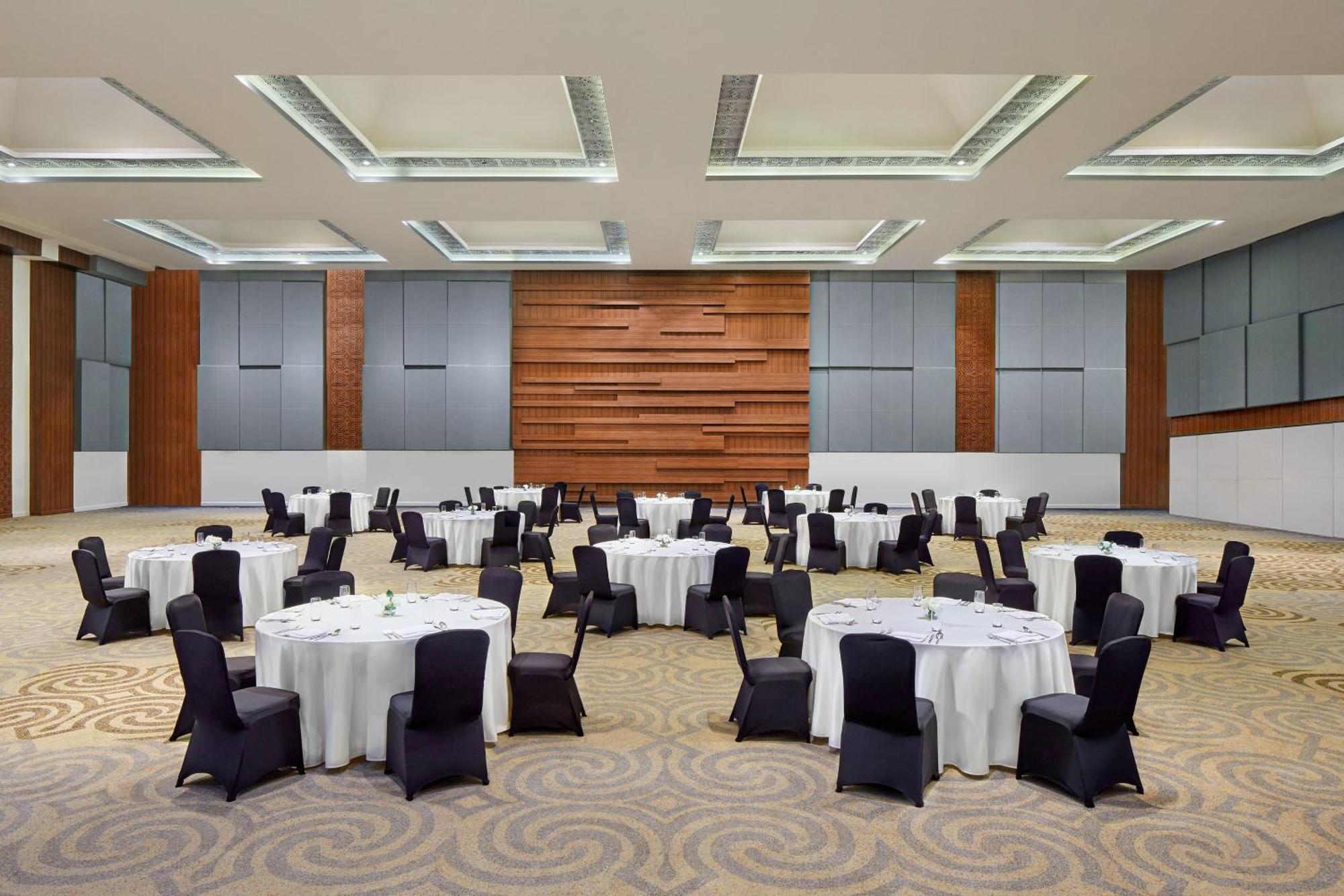 Four Points By Sheraton Макасар Экстерьер фото