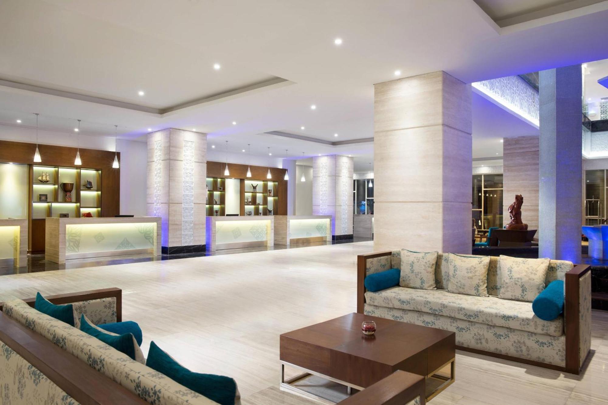 Four Points By Sheraton Макасар Экстерьер фото